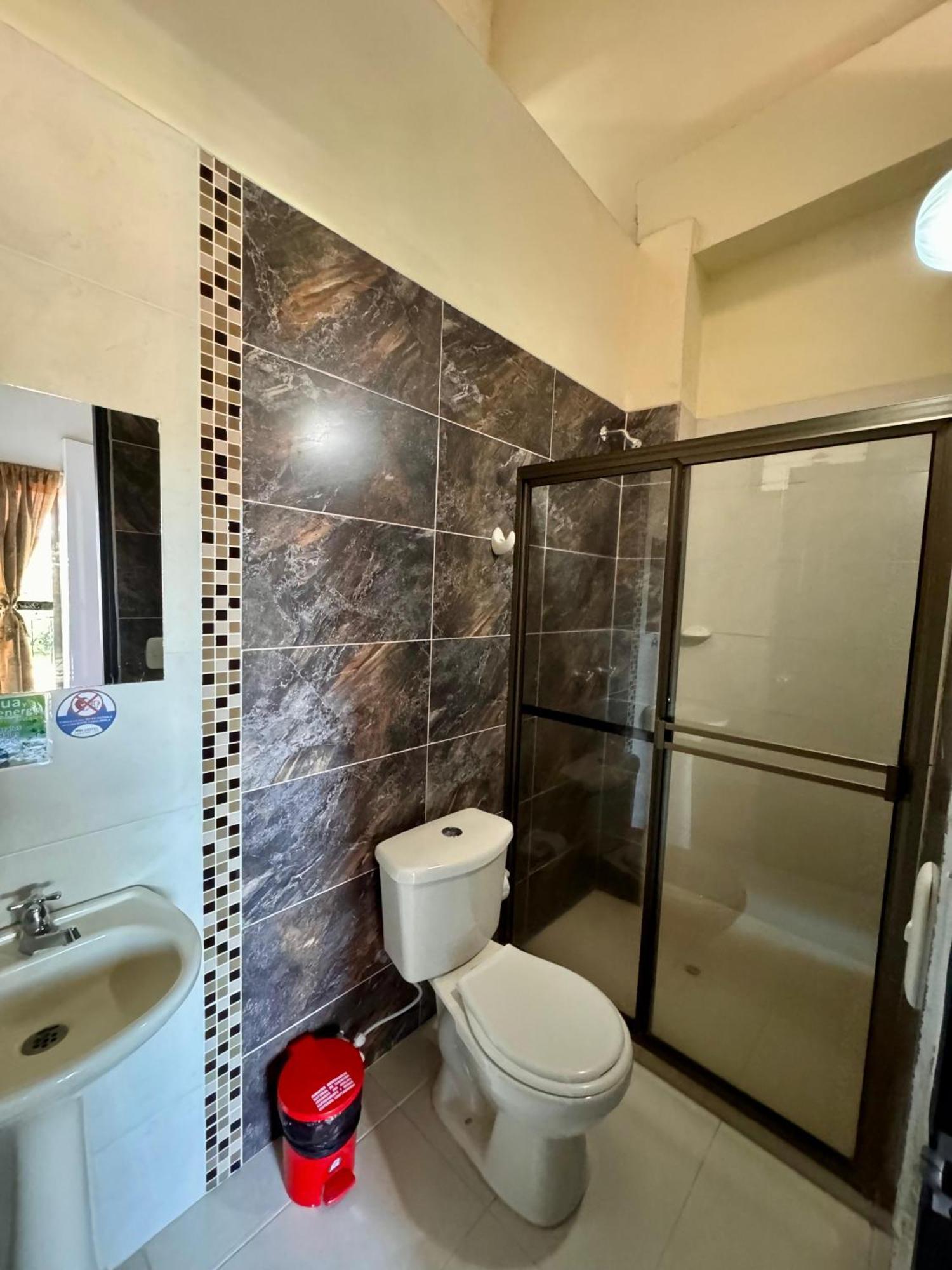 Hotel Portal Dorado มารินิยา ภายนอก รูปภาพ