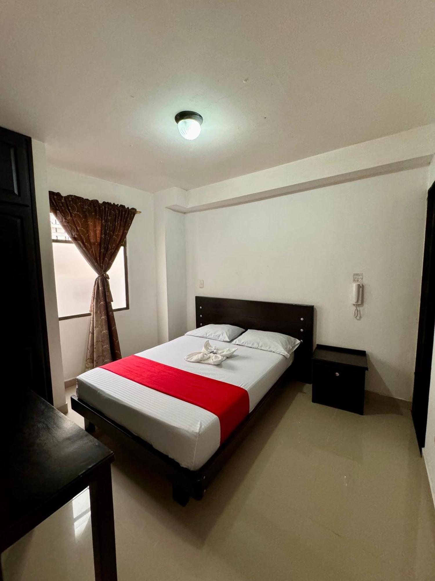 Hotel Portal Dorado มารินิยา ภายนอก รูปภาพ