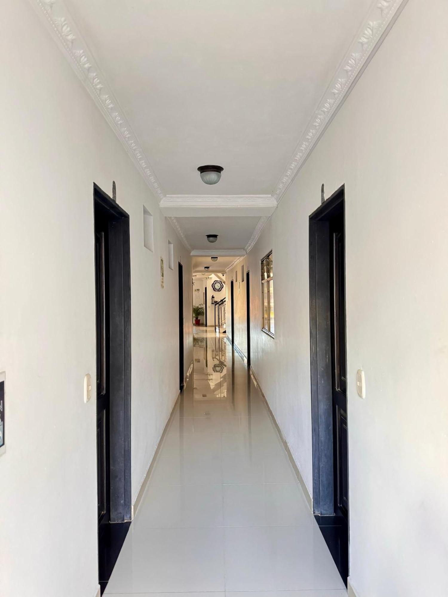 Hotel Portal Dorado มารินิยา ภายนอก รูปภาพ