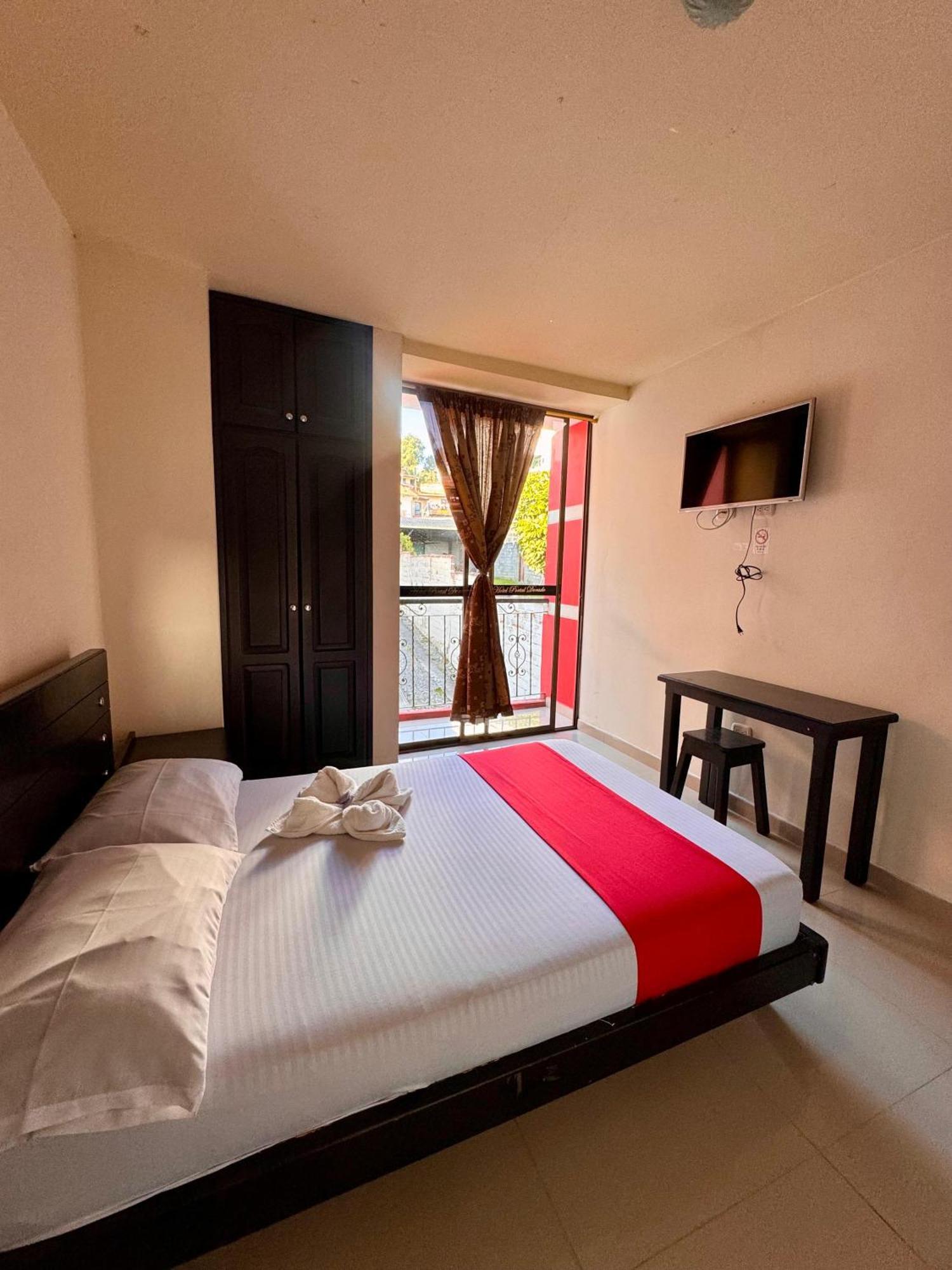Hotel Portal Dorado มารินิยา ภายนอก รูปภาพ